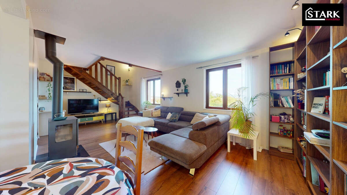 Maison 6 pièces 121 m² à vendre à Dambenois (25600) - photo 6