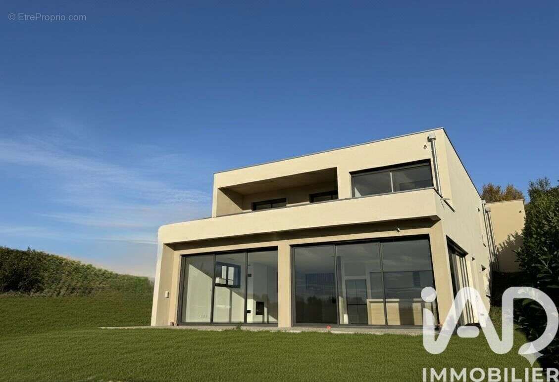 Photo 9 - Maison à LIMONEST