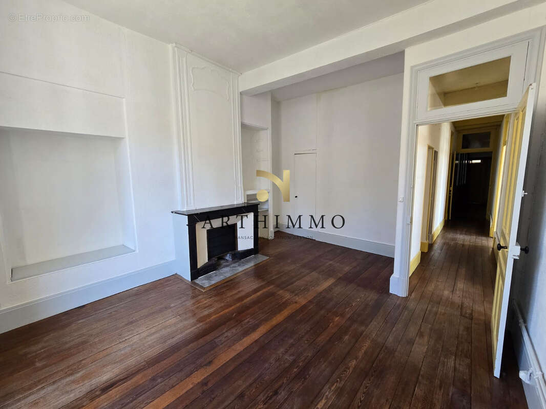 Appartement à ROMANS-SUR-ISERE