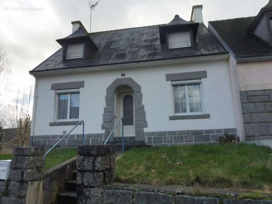 Maison  rénovée, 3 chambres, sous-sol complet - photo 10