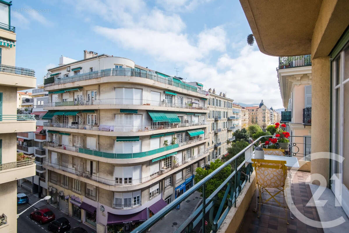 Appartement à NICE