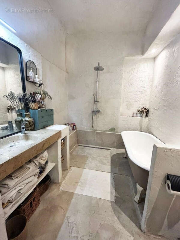 Appartement à MARSEILLE-15E