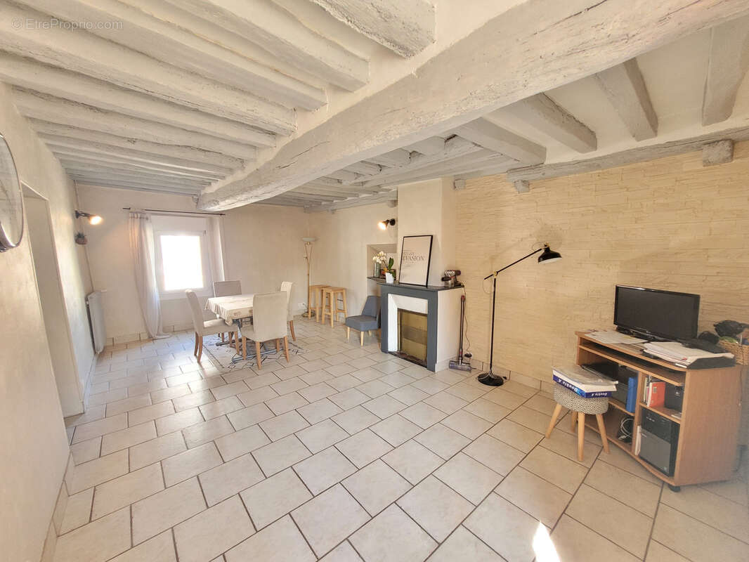 Maison à AUNEAU