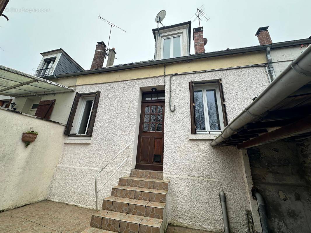 Maison à NOINTEL