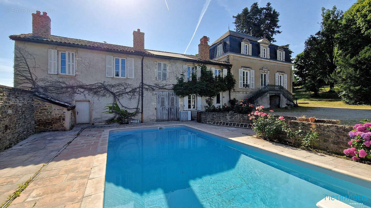 Maison à BUXY