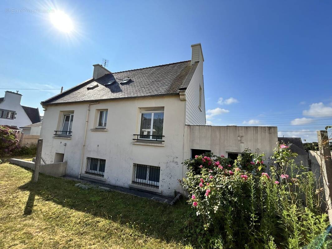 Maison 114 m² à Lannilis  - photo 1