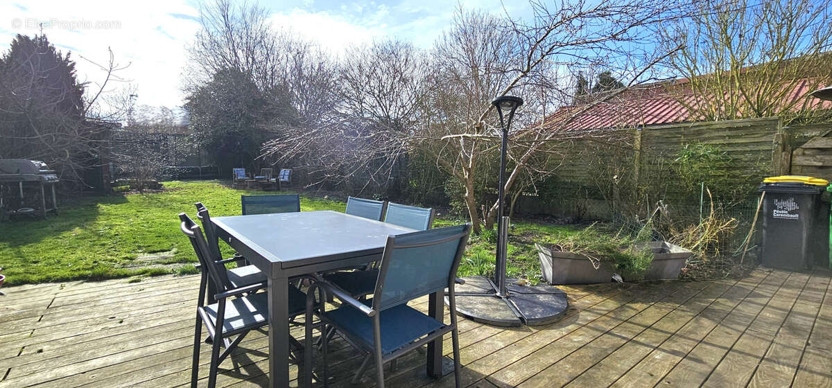 Maison à CAMPHIN-EN-PEVELE