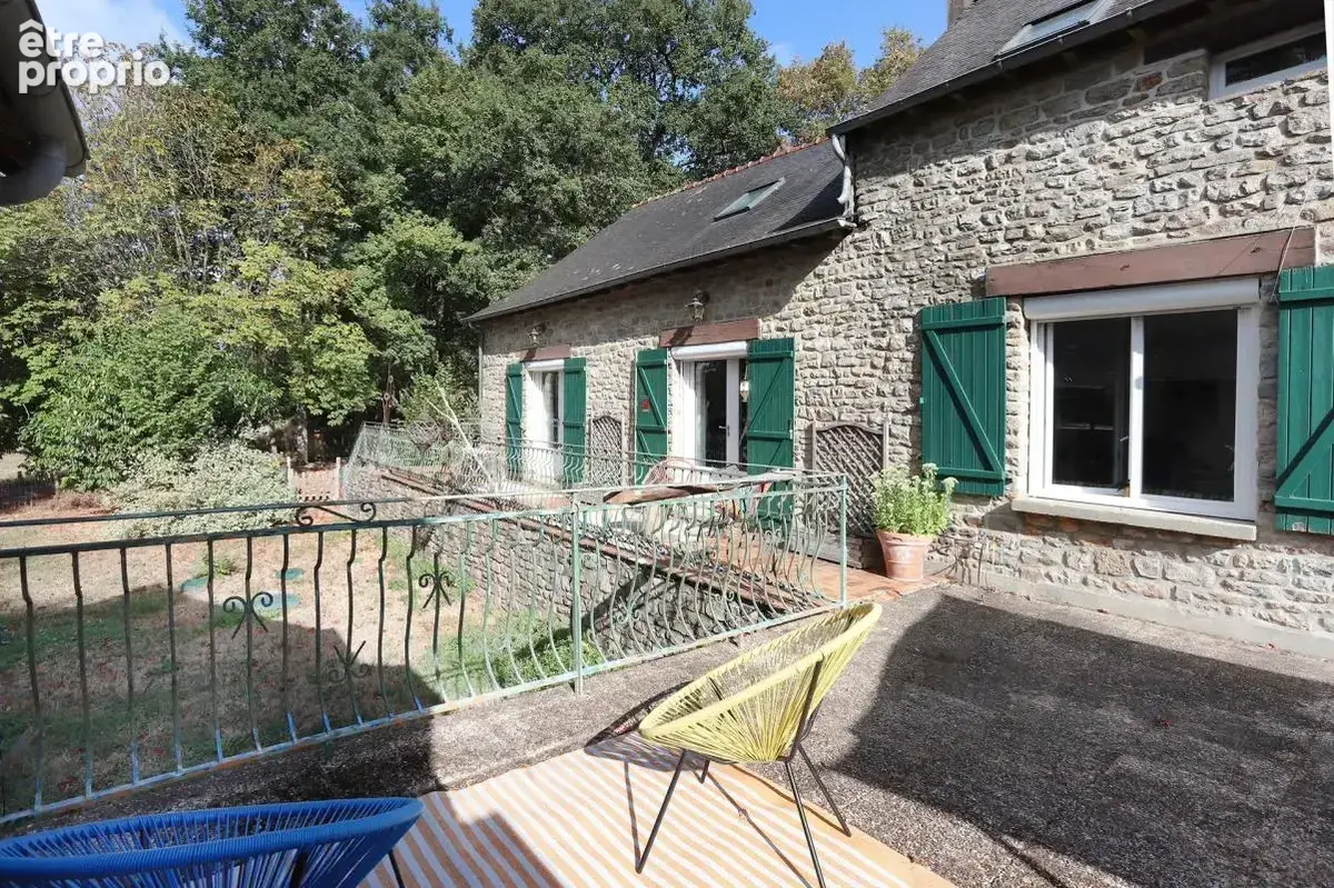 Maison de 9 pièces de 183 m² à Saint-Aubin-du-Cormier - photo 20