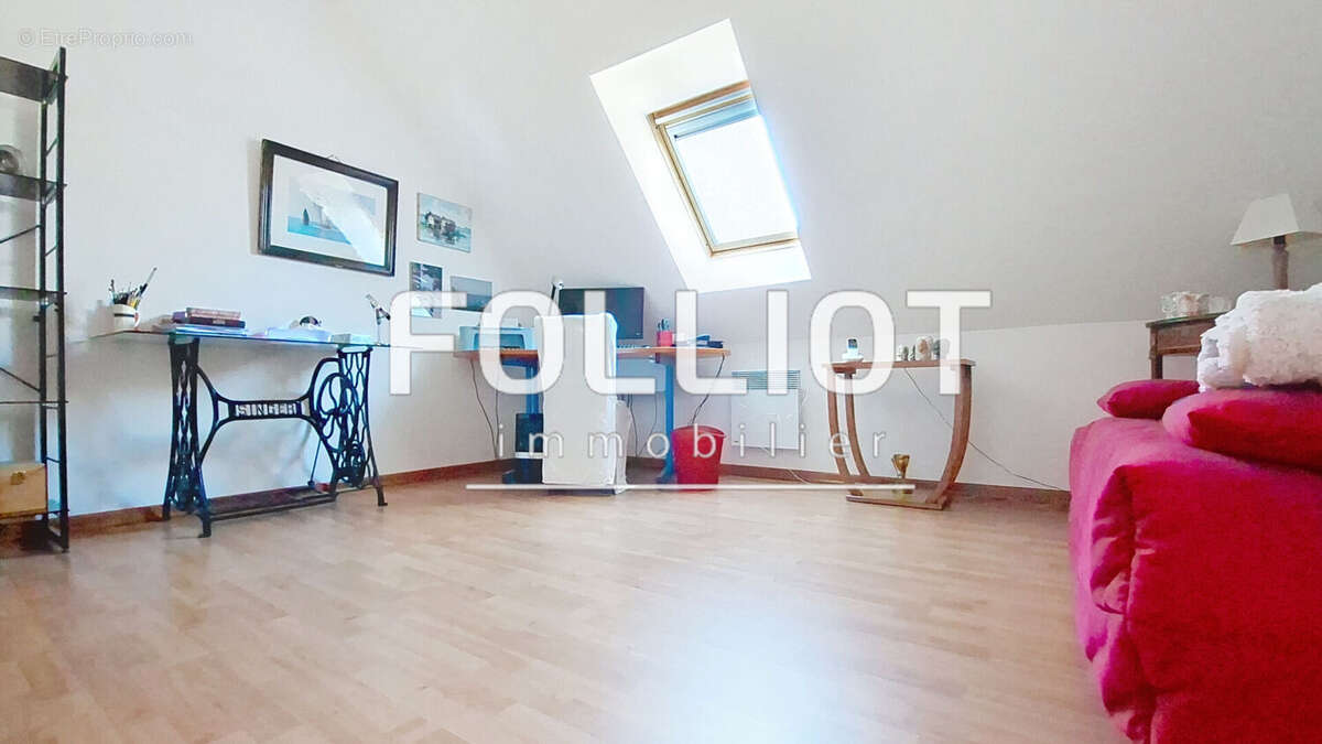 Maison à VILLEDIEU-LES-POELES