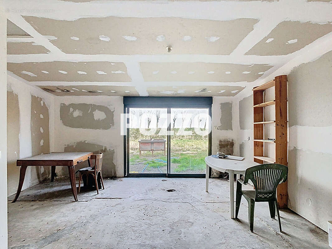 Maison à ROZ-SUR-COUESNON