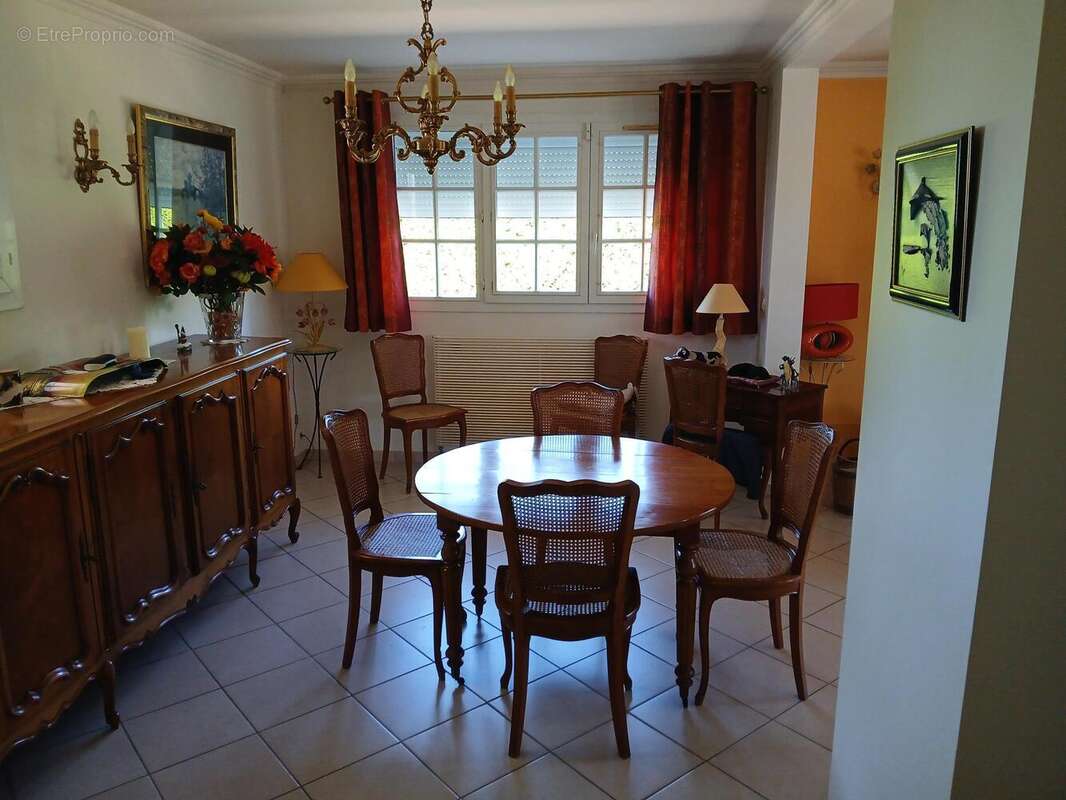 Maison 157 m² à Parville  - photo 5