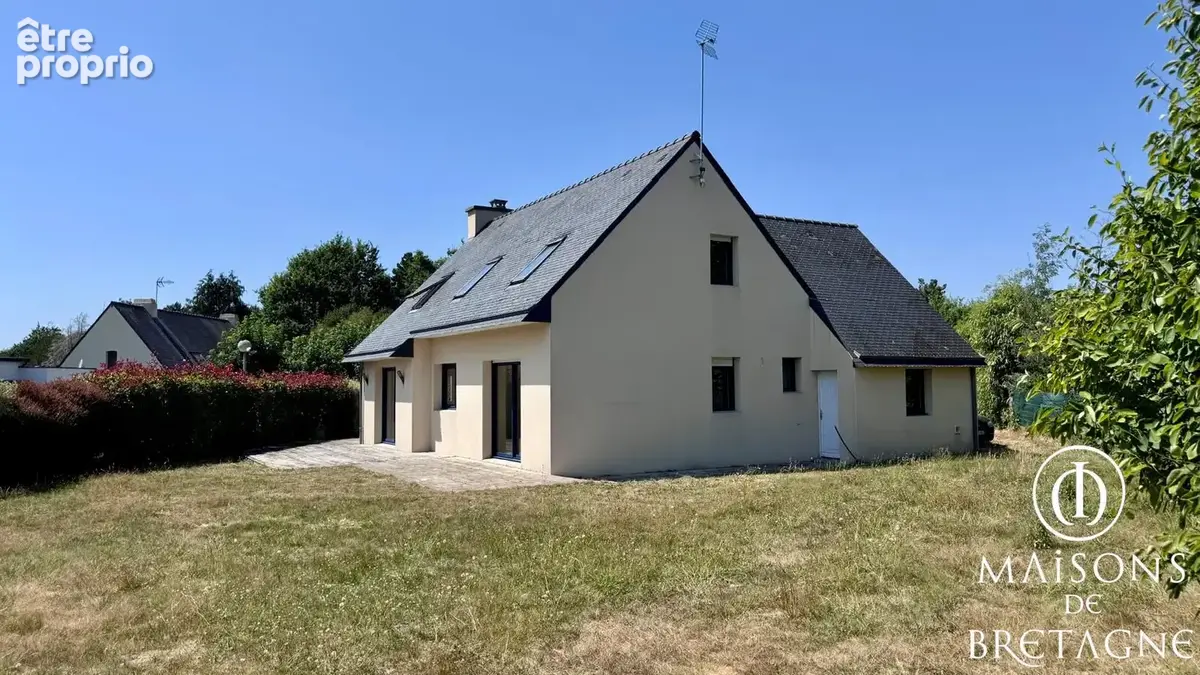 Maison à NEVEZ