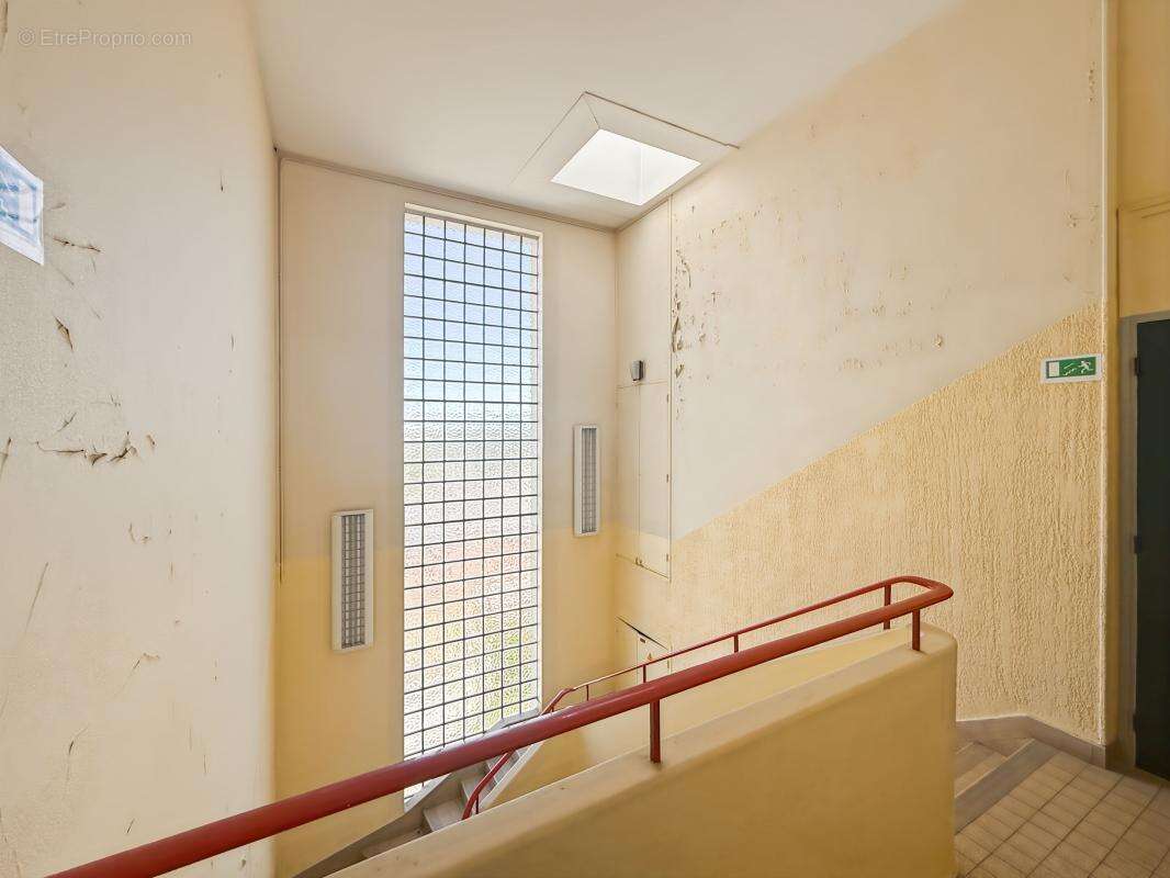 Immeuble de caractère à fort potentiel – Centre-ville de Laon - photo 8
