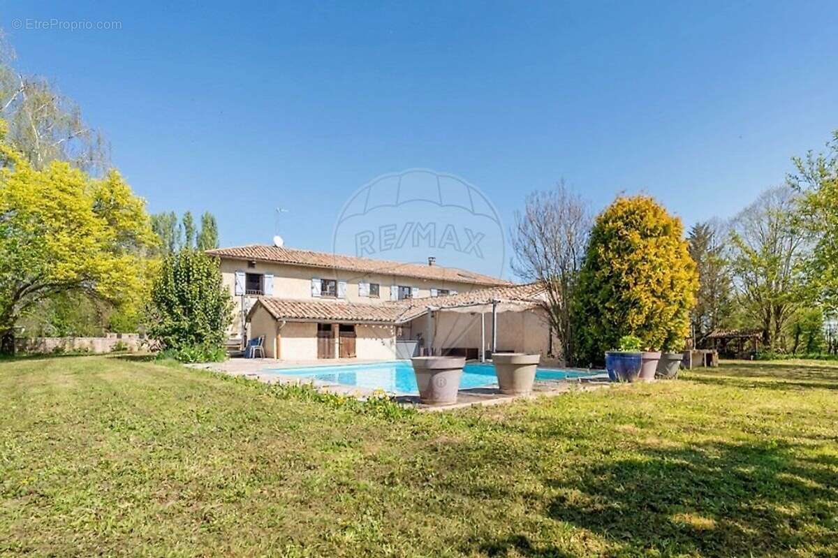 Maison à CHALEINS