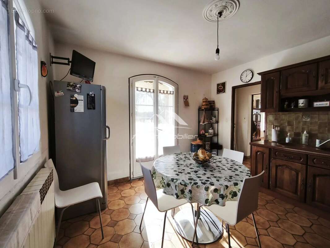 Maison à SALINDRES