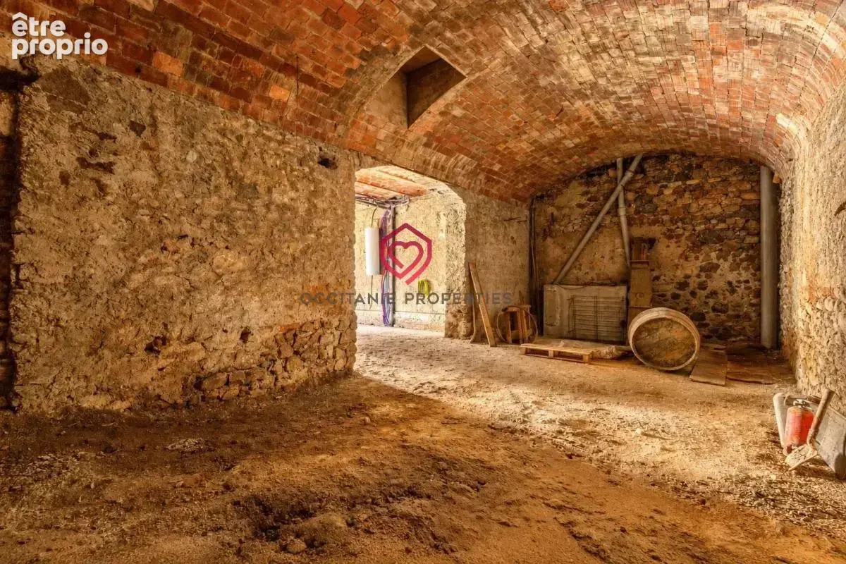 Belle maison de caractère en pierre avec 4 chambres et ancienne cave viticole – Roquebrun, Hérault - photo 34
