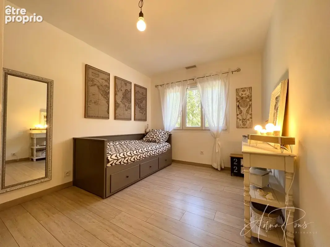 Dpt Var (83), à vendre HYERES Villa sans vis à vis- 1000m² de terrain - 3 chambres  - piscine - jardin - GARAGE - photo 16