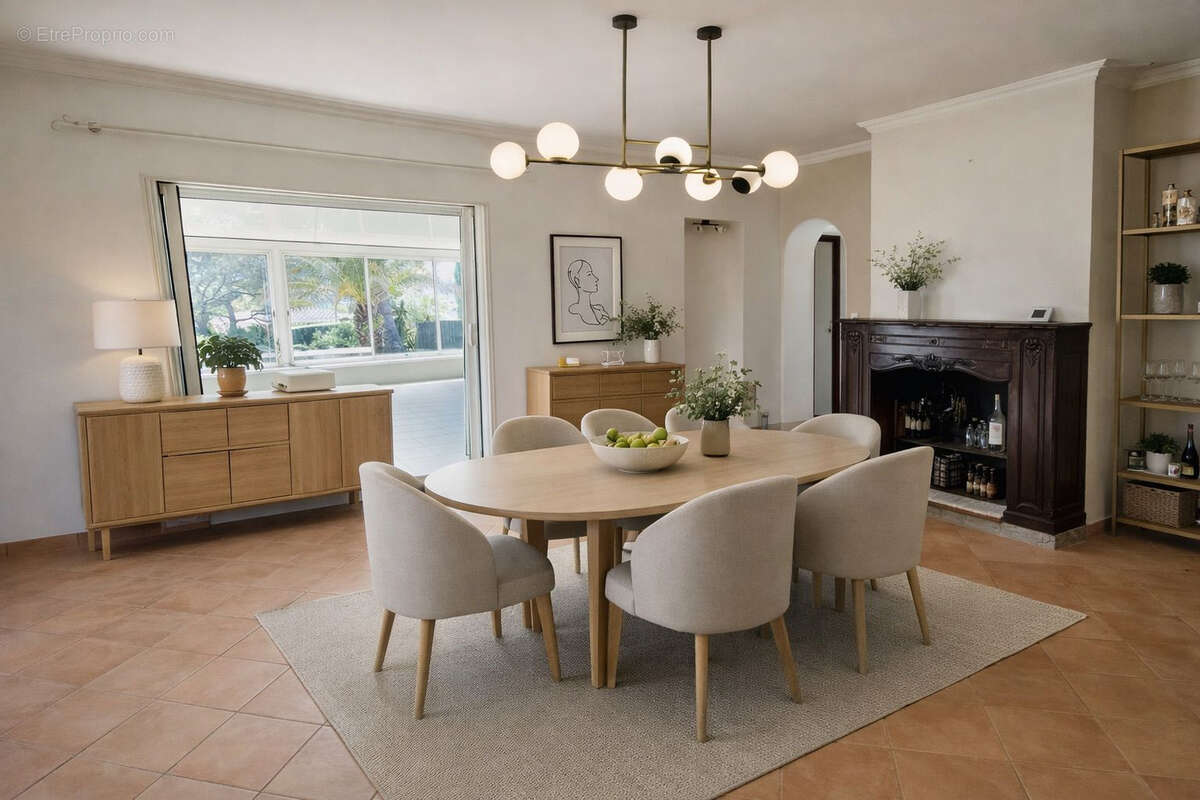 Maison à SAINT-RAPHAEL