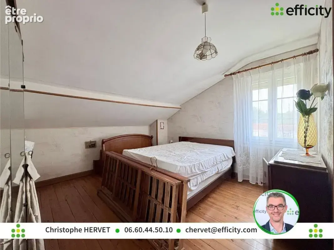 Maison 128 m² à Ruelle-Sur-Touvre  - photo 10