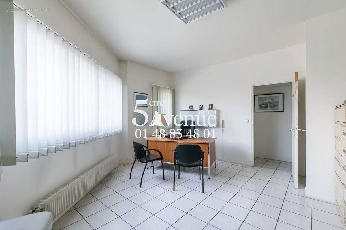 94100 cabinet médical  7 bureaux  Mairie - photo 7