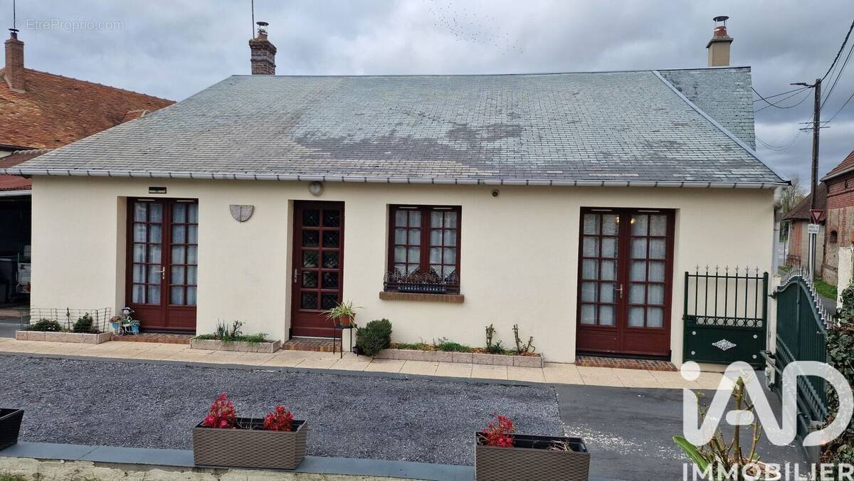 Photo 1 - Maison à SAINT-GERMER-DE-FLY