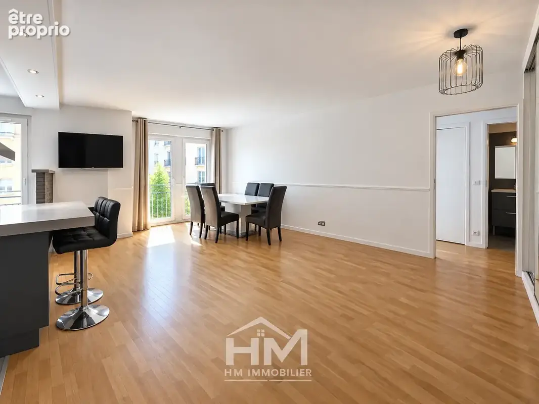 Quartier Montgolfier  Appartement avec double séjour et balcons - photo 2