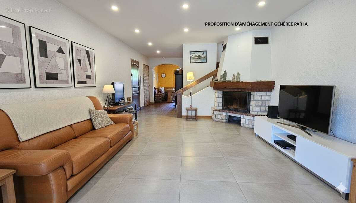 Maison à LE CANNET-DES-MAURES