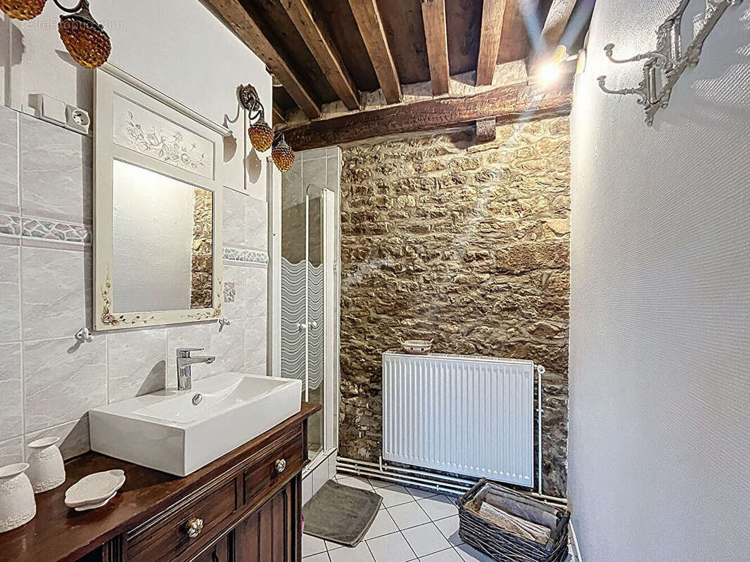 Maison à BLIGNY-SUR-OUCHE