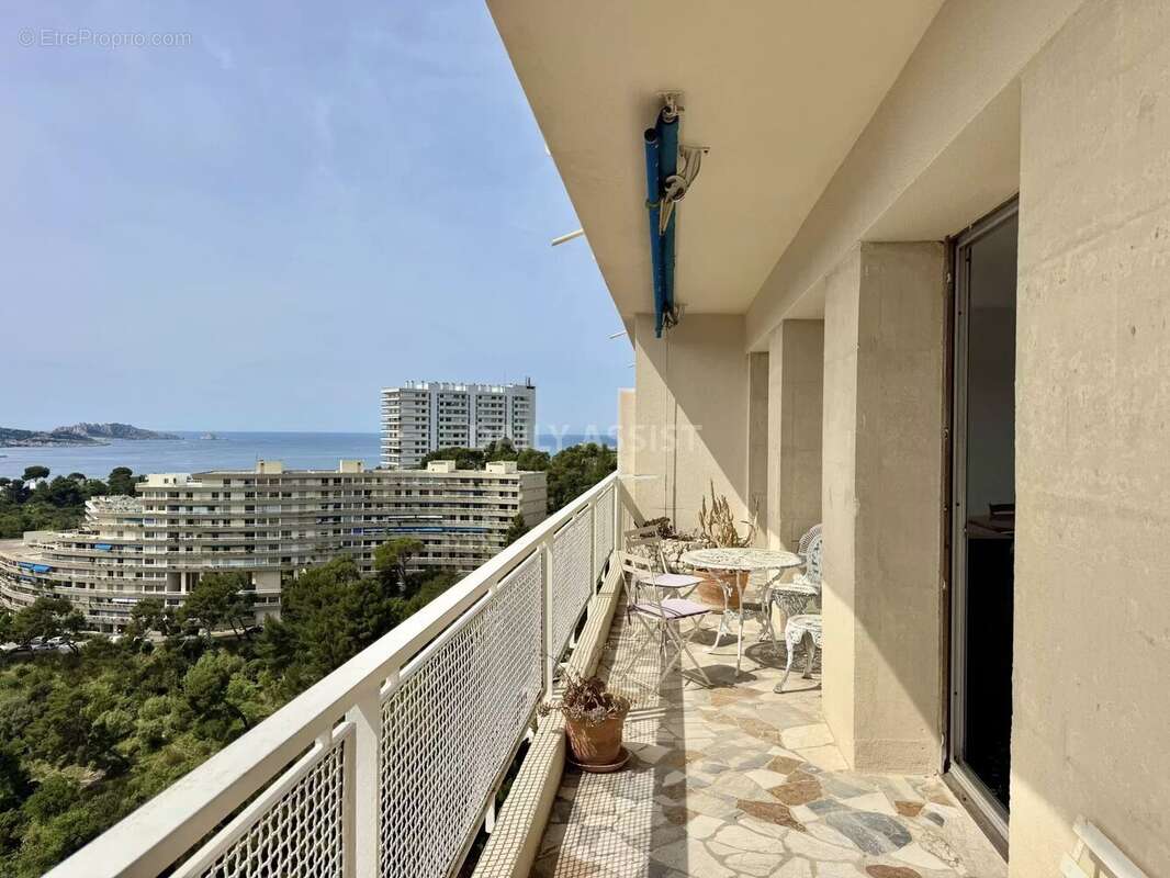 Appartement à MARSEILLE-8E