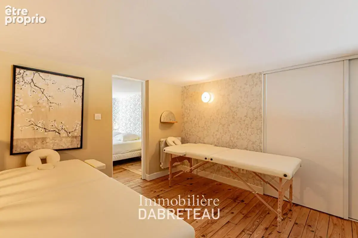 Appartement Duplex Villeurbanne - 63.48m2 - photo 12