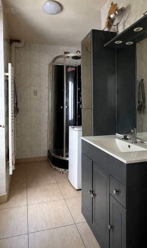 Appartement à VILLENEUVE-SAINT-GEORGES