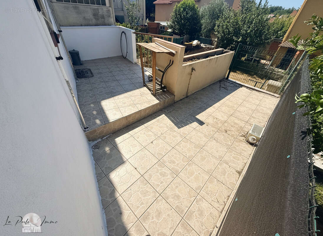 Maison de Village F3 avec garage et jardin - photo 6