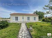Maison à CHATEAUNEUF-SUR-CHARENTE