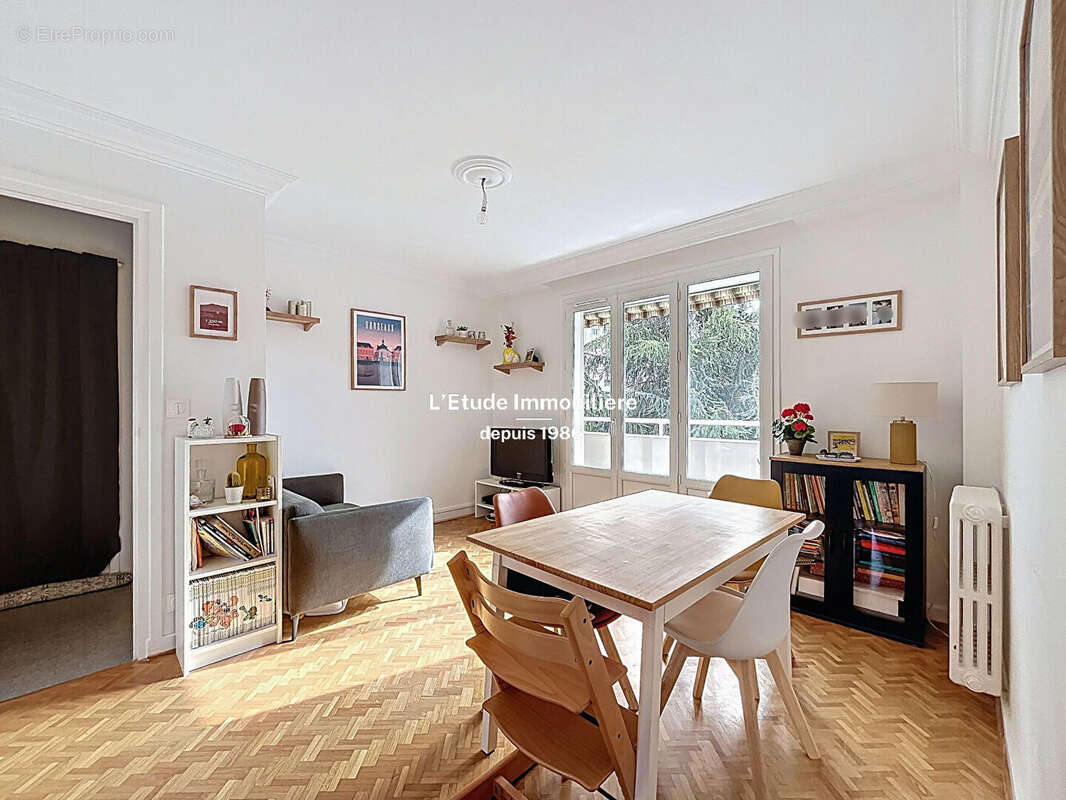 Appartement à CALUIRE-ET-CUIRE
