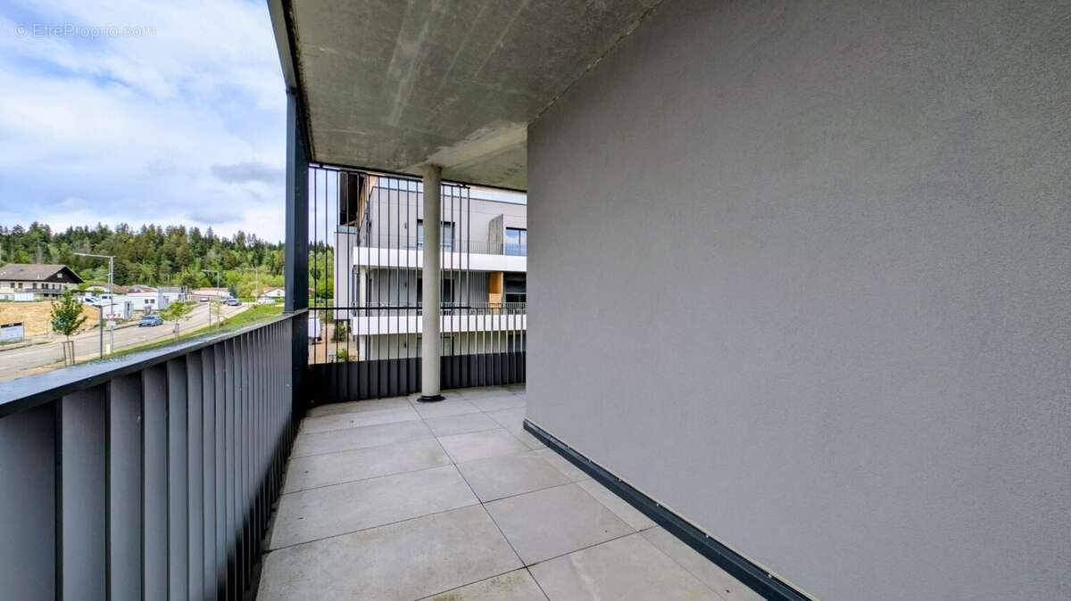 Appartement 59 m² à Doubs  - photo 9