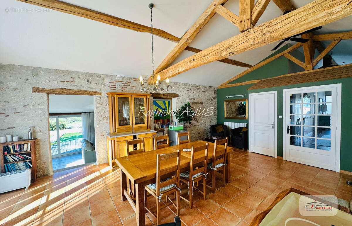 Maison à CASTELMORON-SUR-LOT