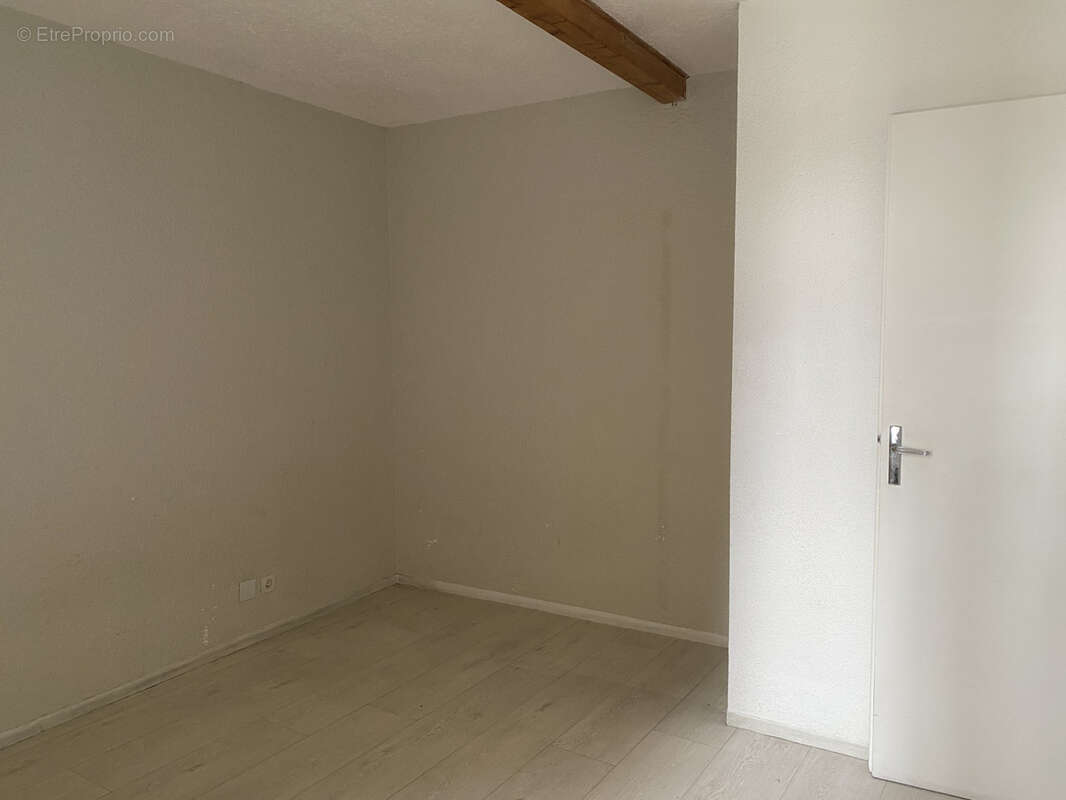 Appartement à ROMANS-SUR-ISERE