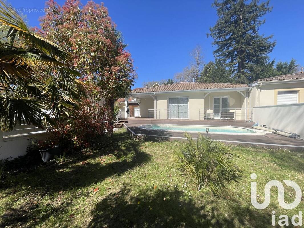 Photo 1 - Maison à BELIN-BELIET