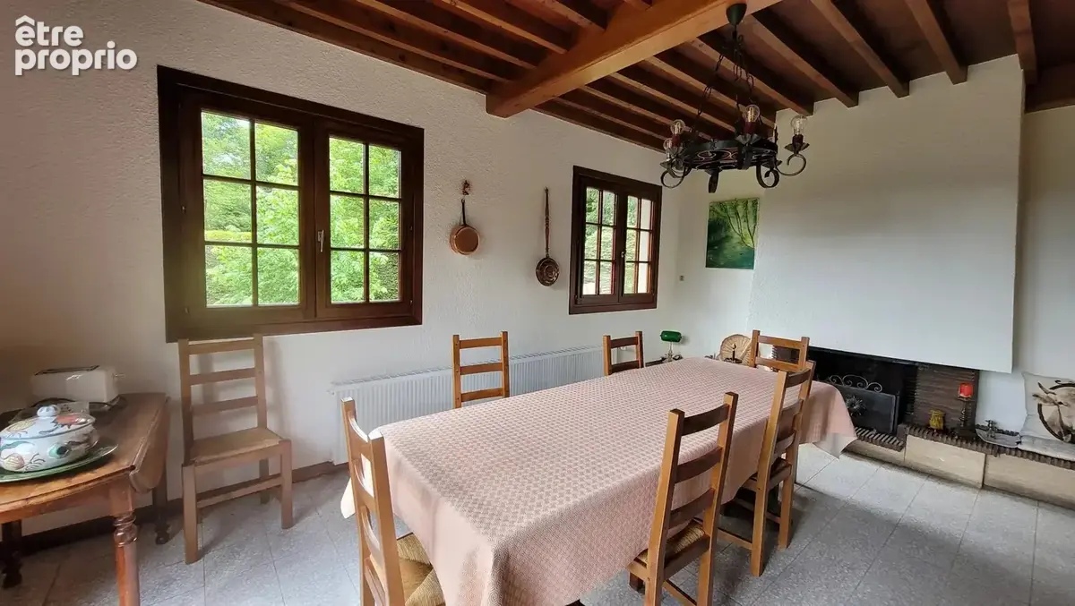 A vendre Maison à Chenereilles. 4 000m² de terrain - photo 4