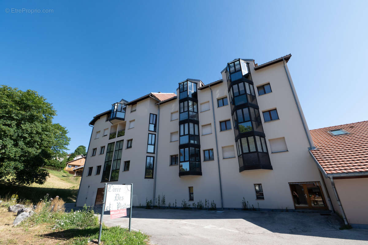 Appartement à LES HOPITAUX-NEUFS