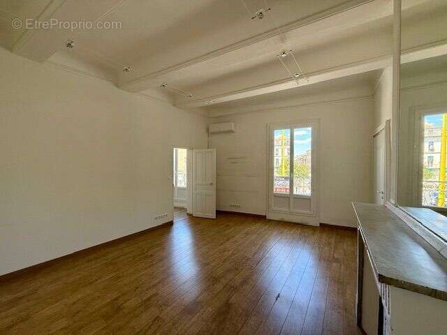 Appartement à LUNEL