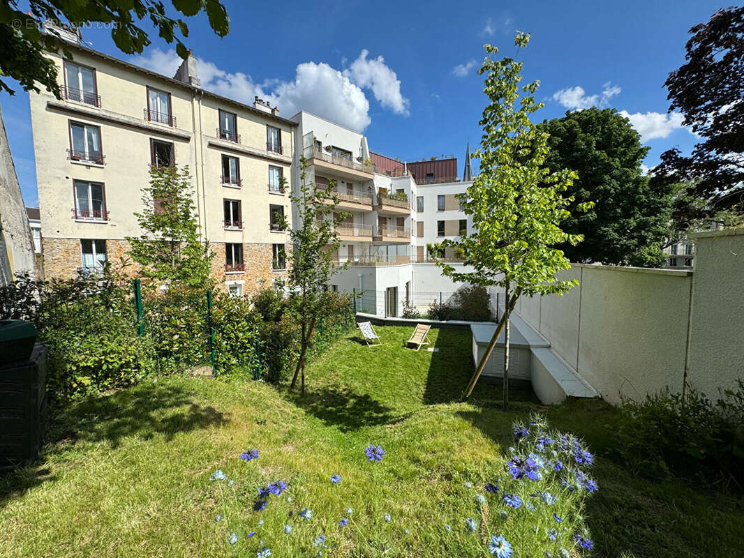 Appartement à CHAVILLE