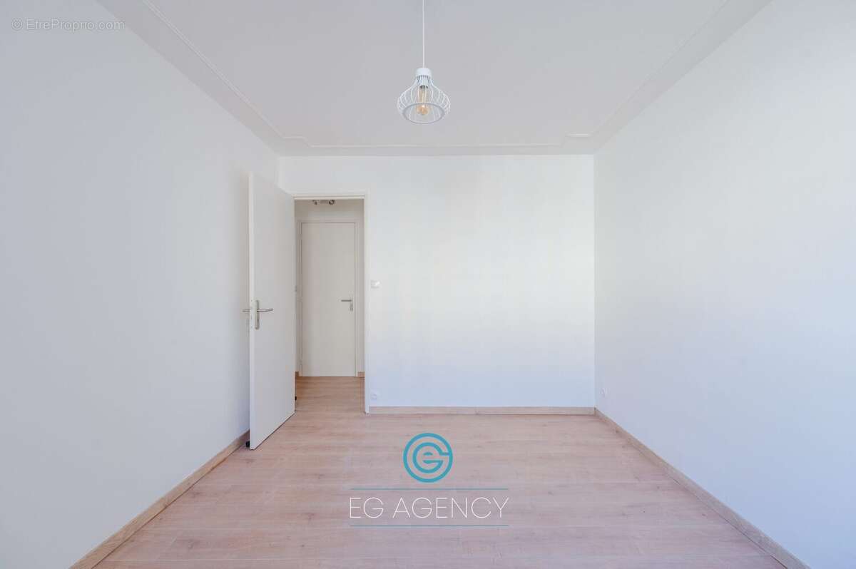 Appartement 46 m² à Marseille-2e  - photo 2