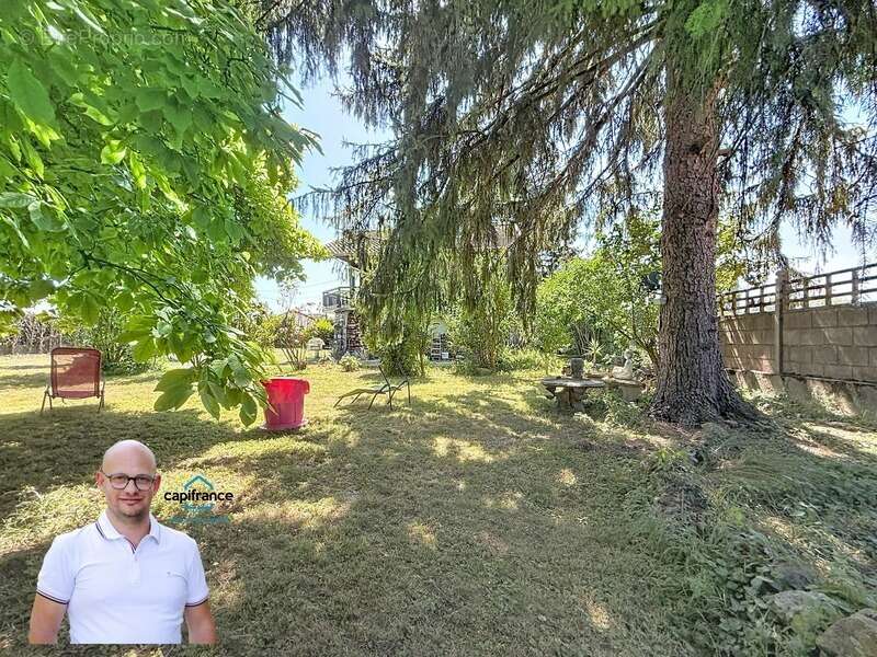 AOSTE, Maison 6 pièces sur plus de 1100m2 de terrain - photo 2