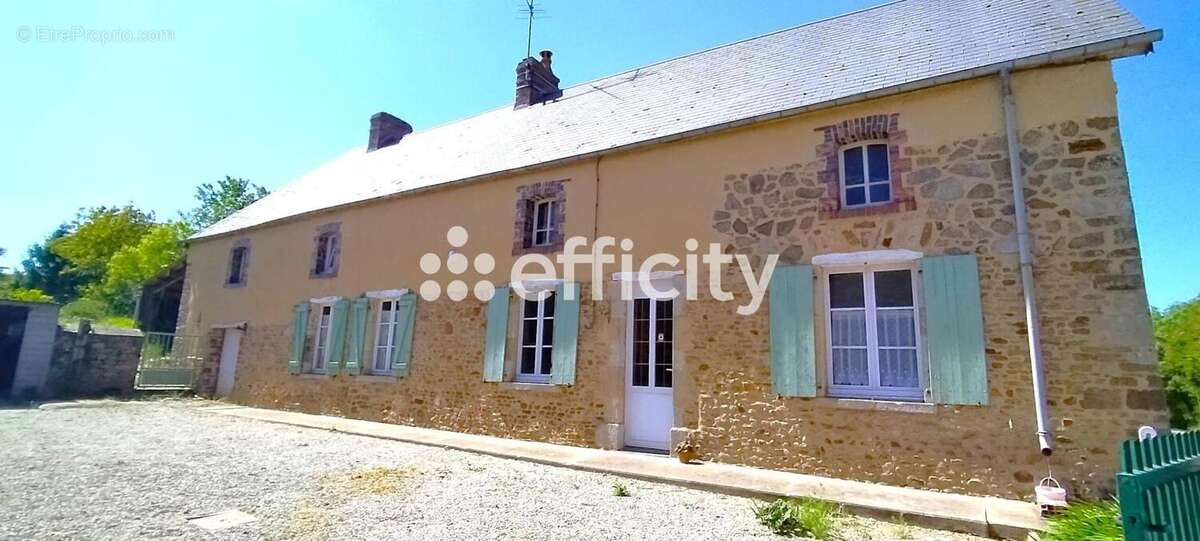 Maison à GORGES