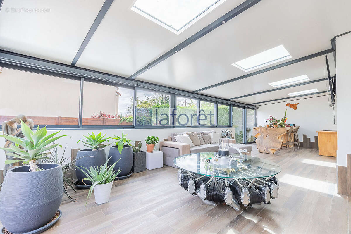 Maison à LONGJUMEAU