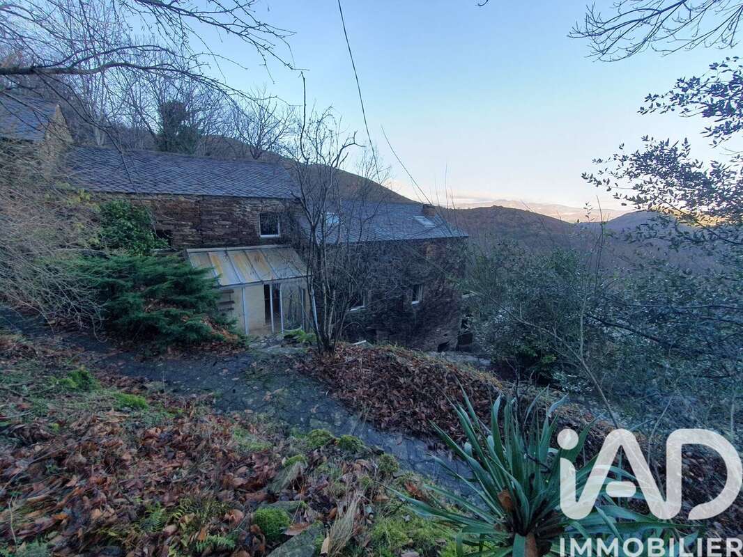 Maison 131 m² à Rosis  - photo 2