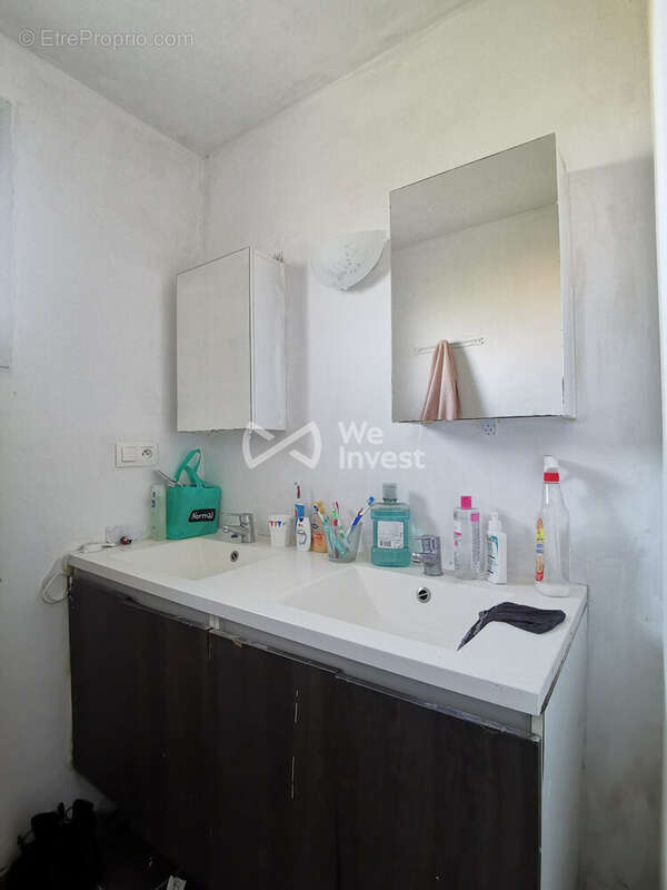 Maison à AMBARES-ET-LAGRAVE