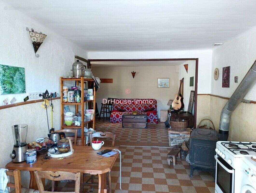 Maison à UCEL
