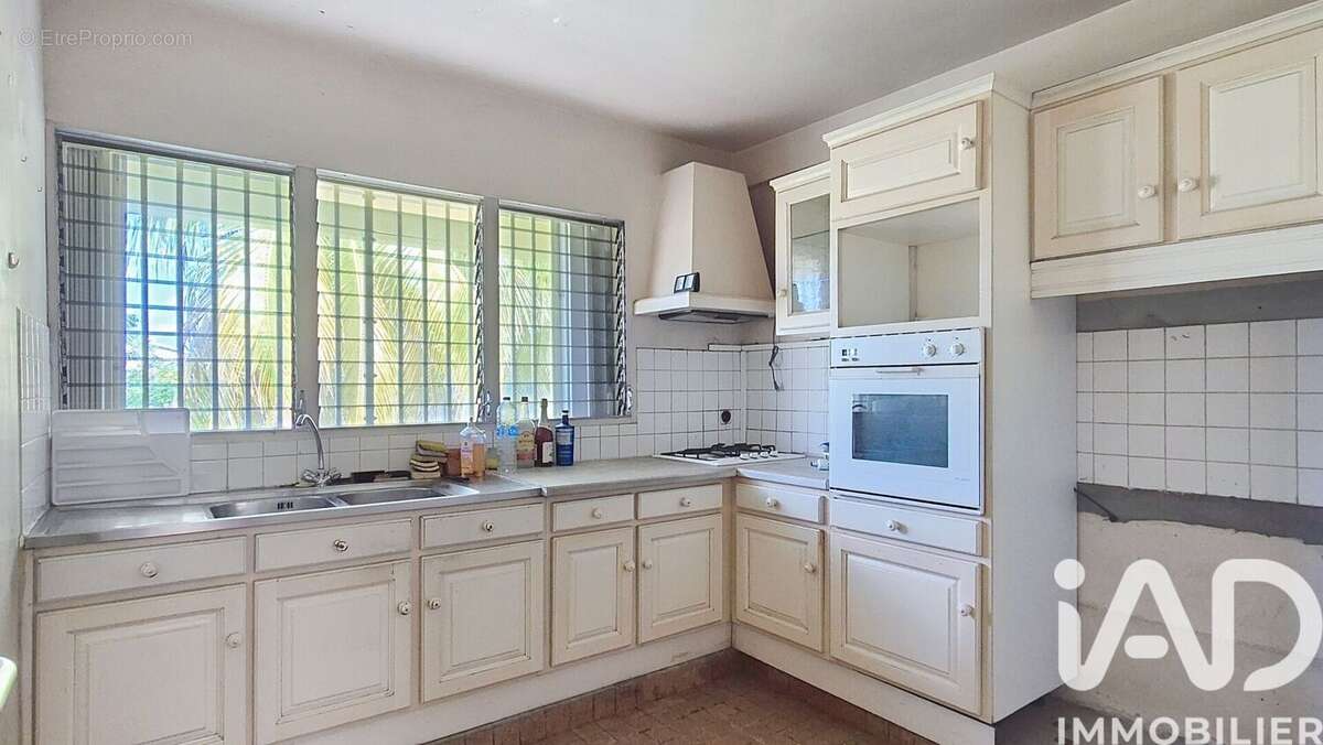 Photo 2 - Maison à LES ABYMES